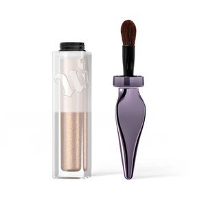 Urban decay 24/7 glaze on liquid eyeshadow in silver spooning